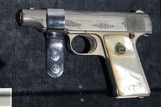   Ortgies pistol Sixth Variant   , , .