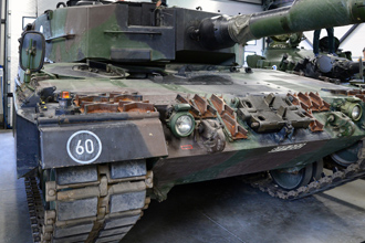 Leopard 2A4,    