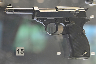 9-  Walther P38,    