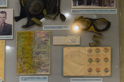 Очки, шлемофон, полётная карта С.И.Сафронова – найдены 1 мая 1960 года на месте гибели лётчика, ЦМВС, г.Москва