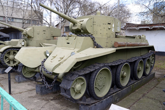 Колесно-гусеничный танк БТ-7 обр.1935г., ЦМВС