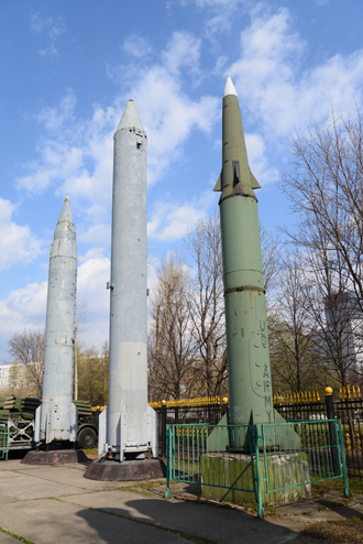 Отечественная ракетная система СС-20 и американская Першинг-2 
