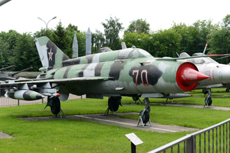 Истребитель Миг-21СМ, ЦМВС, г.Москва