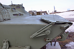 Командно-штабная машина БТР-50ПУ на базе гусеничного плавающего бронетранспортера