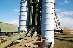 Пусковая установка 5П85Д зенитно-ракетной системы С-300ПС, Технический музей, г.Тольятти 