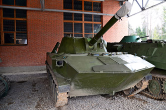 120-мм авиадесантная самоходная артиллерийско-миномётная установка 2С9 «Нона-С», Военно-технический музей в селе Ивановское
