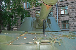 152-мм дивизионная самоходная гаубица 2С3 «Акация», штаб Центрального военного округа, Екатеринбург