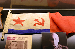 Вымпел с эсминца «Сообразительный», музей истории Великой Отечественной войны, Минск