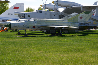 МиГ-21бис (48, синий), Центральный музей ВВС РФ, п.Монино