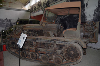 Аэродромный тягач M2 High-Speed Tractor (Cletrac MG-1), выставка «Моторы Войны»