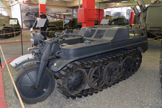 Полугусеничный тягач Kettenkrad HK 101, выставка «Моторы Войны»