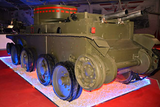 Лёгкий колёсно-гусеничный танк БТ-5, парк «Патриот»