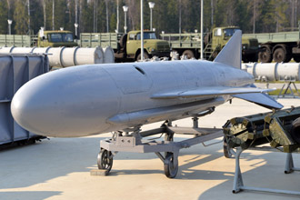 Крылатая ракета П-15М с активной радиолокационной головкой самонаведения ДС-М, парк «Патриот»
