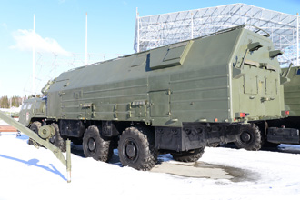 Машина связи №1 (МС-1) 15В179 ракетного комплекса 15П158 «Тополь». Территория Конгрессно-выставочного центра «Патриот»
