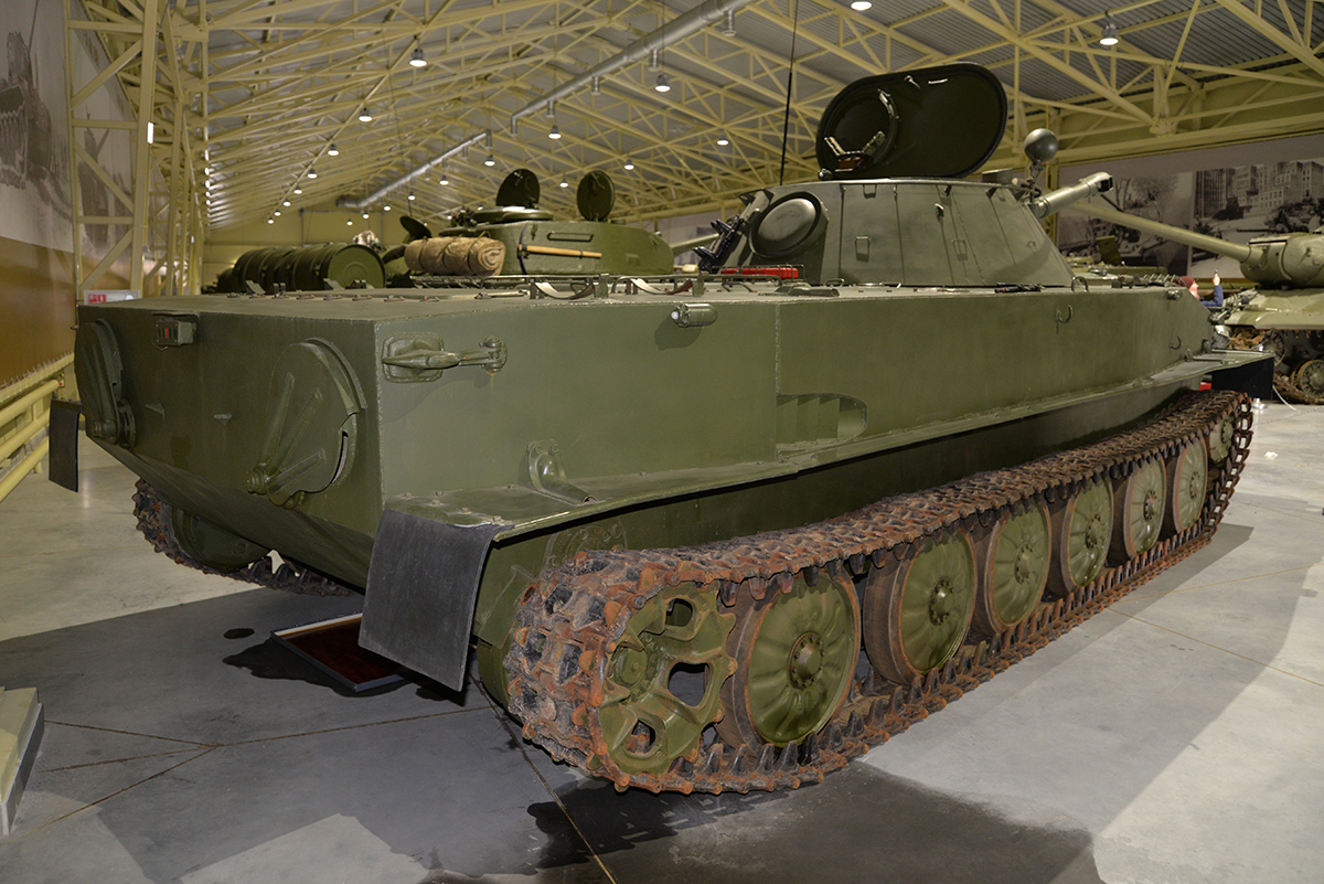 Базовой п т. Пт-76м. Пт-76 плавающий танк. Плавающий танк пт-76б. Пт-76м лёгкий танк.