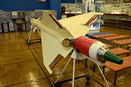 Авиационная ракета класса «воздух-воздух» средней дальности Р-40 (K-40)  