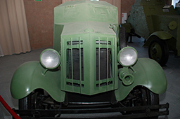 Бронеавтомобиль Д-8 образца 1931 года (макет), музей «Боевая слава Урала» 