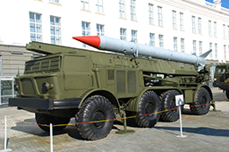 Пусковая установка 9П113 «Луна-М» 9К25, музей «Боевая слава Урала» 