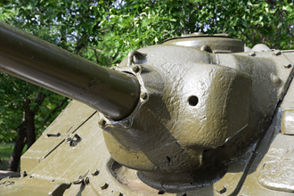 100-мм самоходная артиллерийская установка СУ-100, «Музей боевой и трудовой славы» в Парке Победы, Саратов