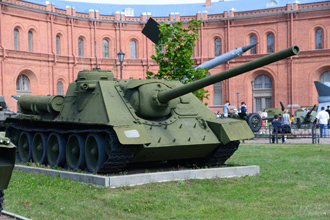 100-мм противотанковая самоходная артиллерийская установка СУ-100, Артиллерийский музей, СПб