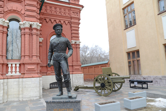 Бронзовый памятник Константину Недорубову, Музей обороны Царицына