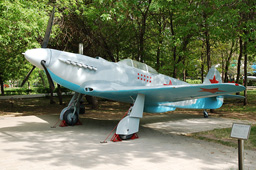 Реплика истребителя Як-3, производства Оренбургского ПО ''Стрела''.